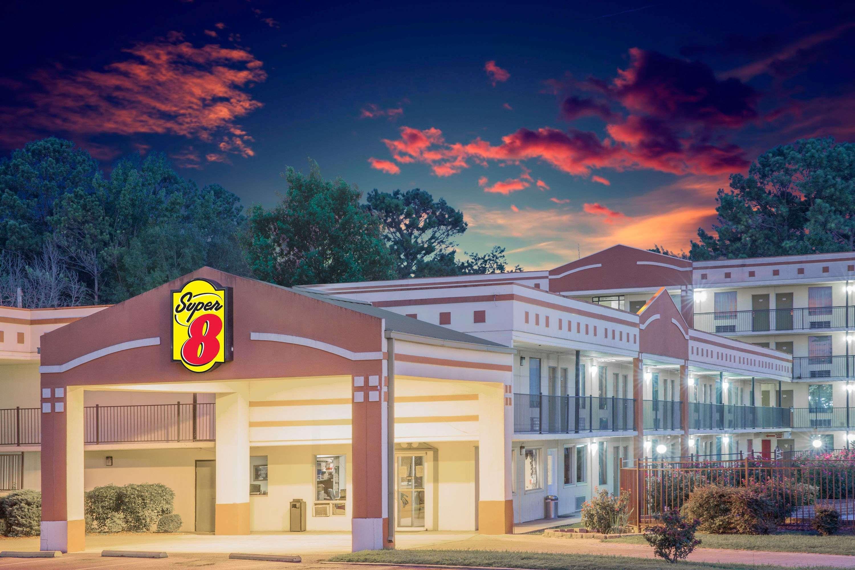 Hotel Super 8 By Wyndham Jasper Extérieur photo